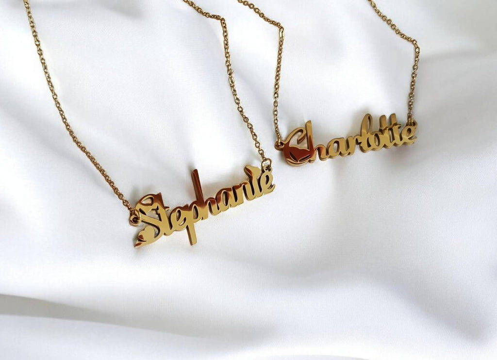 Collar con extensor de nombre personalizado de acero inoxidable oro 18K waterproof en stock