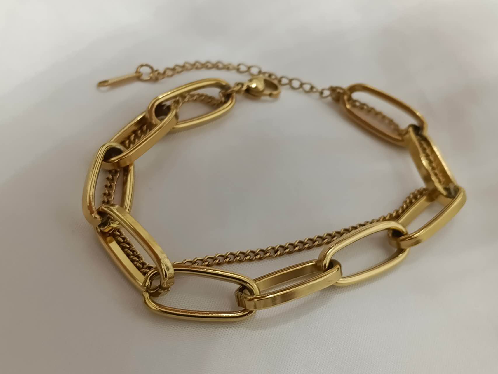 Pulsera ajustable ancha doble cadena de clip acero oro 18K PVD waterproof