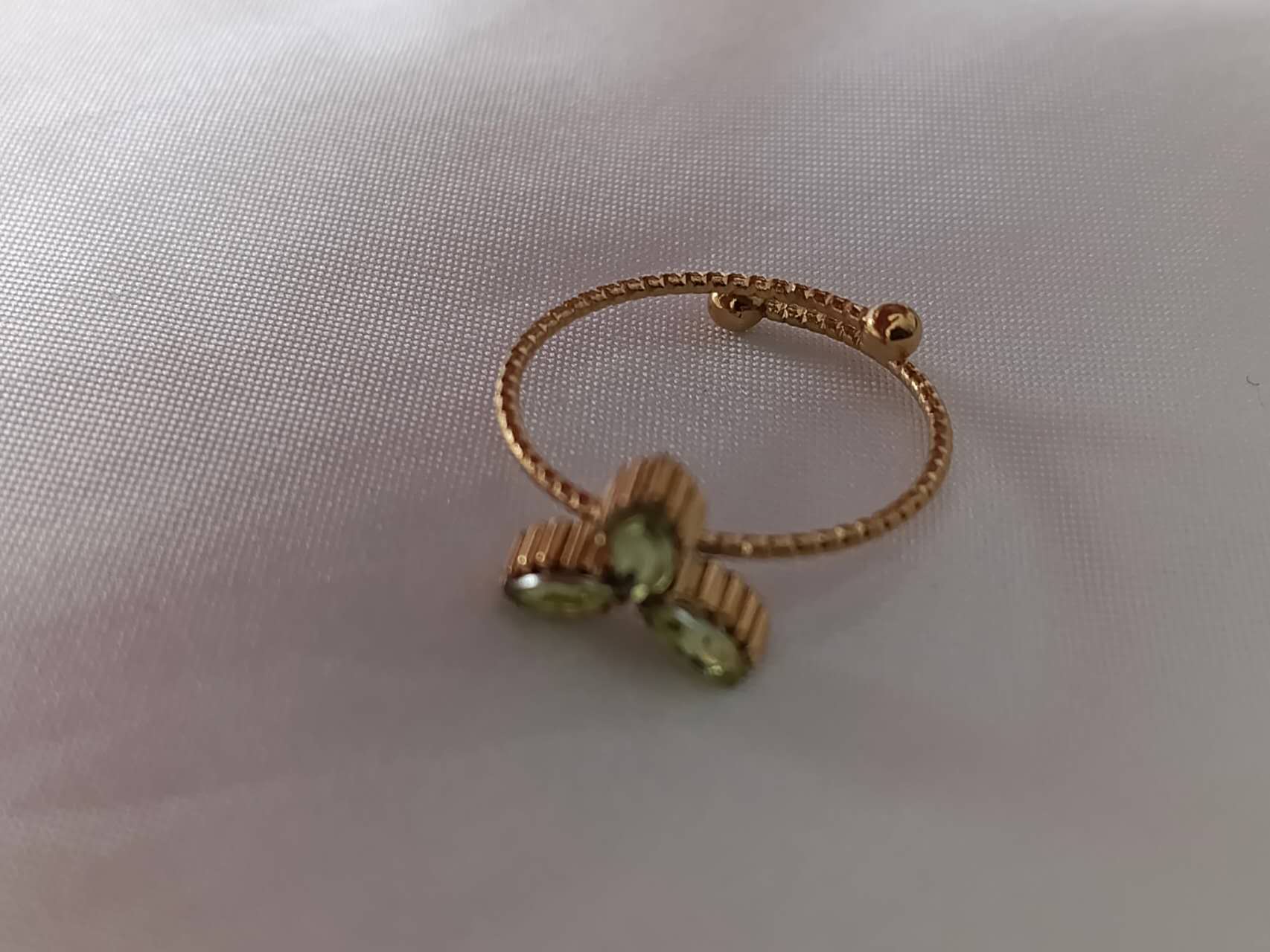 Anillo ajustable abierto con bolas y trebol y flor circonita rosa y verde acero inoxidable oro 18K waterproof tarnish-free