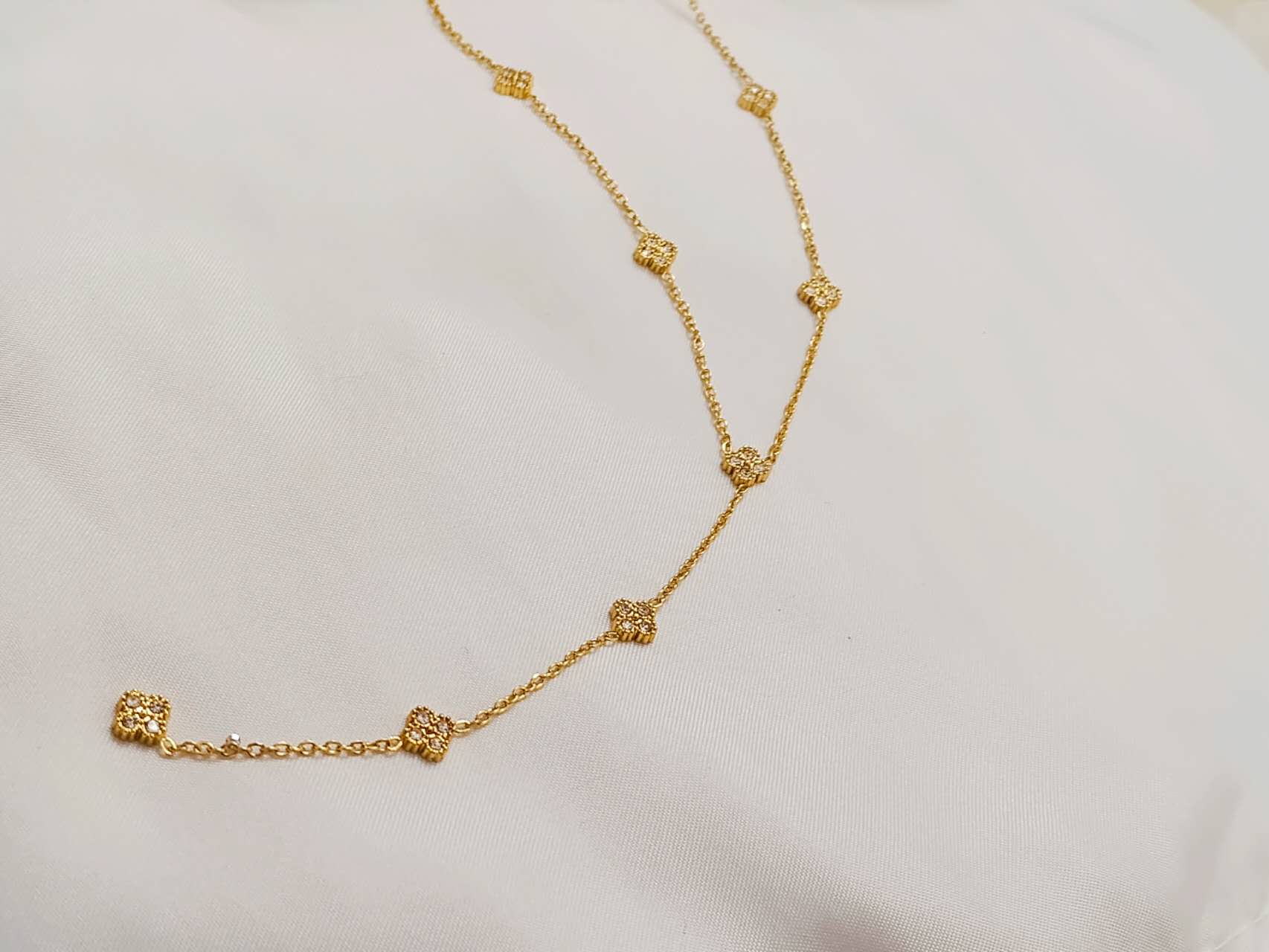 Set de joyas collar ajustable en Y de cuentas de trebol pulsera pendientes a juego de acero inoxidable oro 18K waterproof