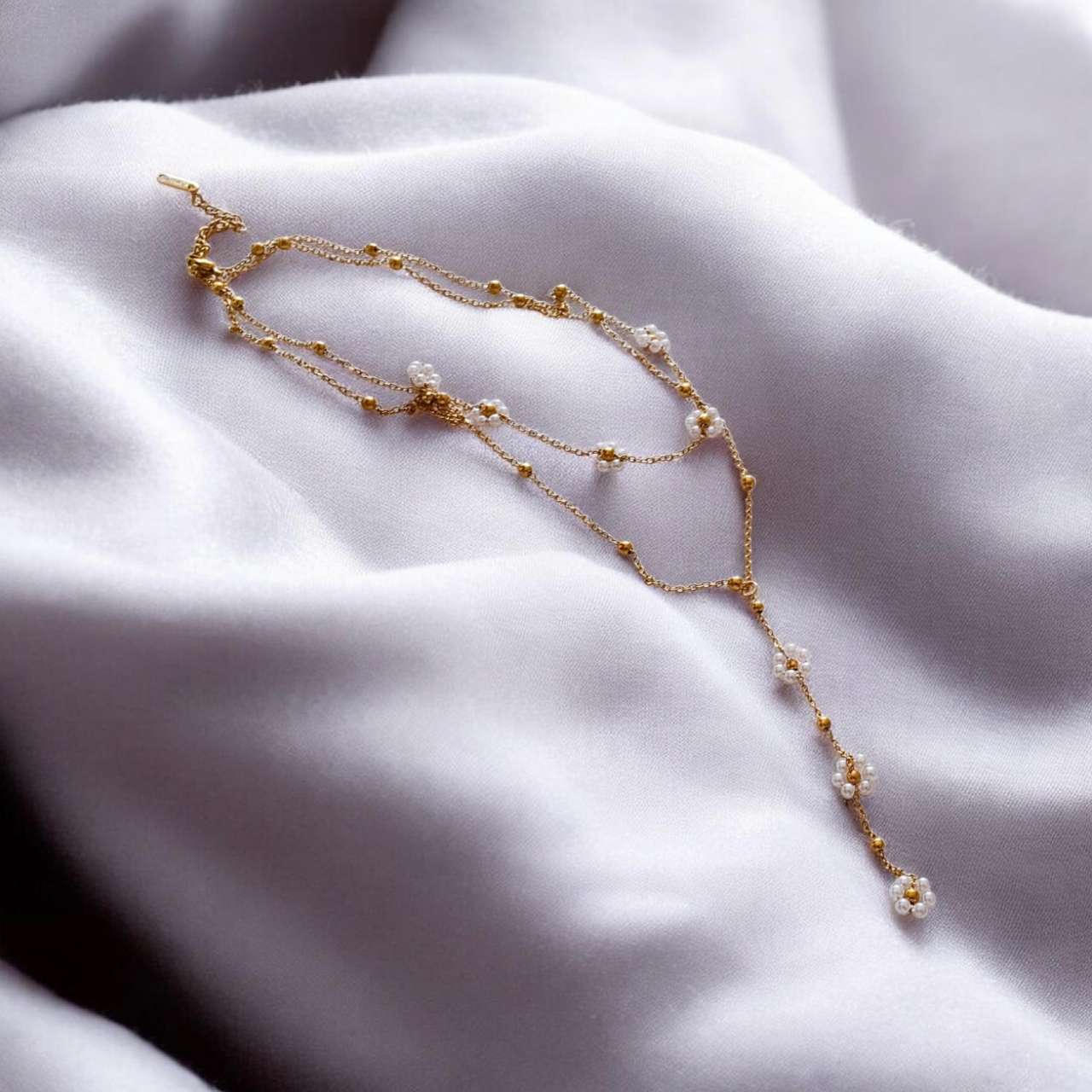 Collar ajustable con doble cadena en Y con cuentas de flores y bolitas acero inoxidable oro 18K waterproof tarnish-free