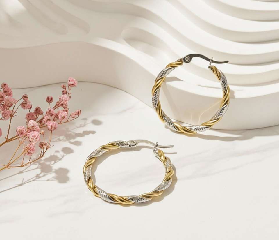Pendientes de aro bicolor trenzado italiano acero inoxidable oro 18K waterproof tarnish-free