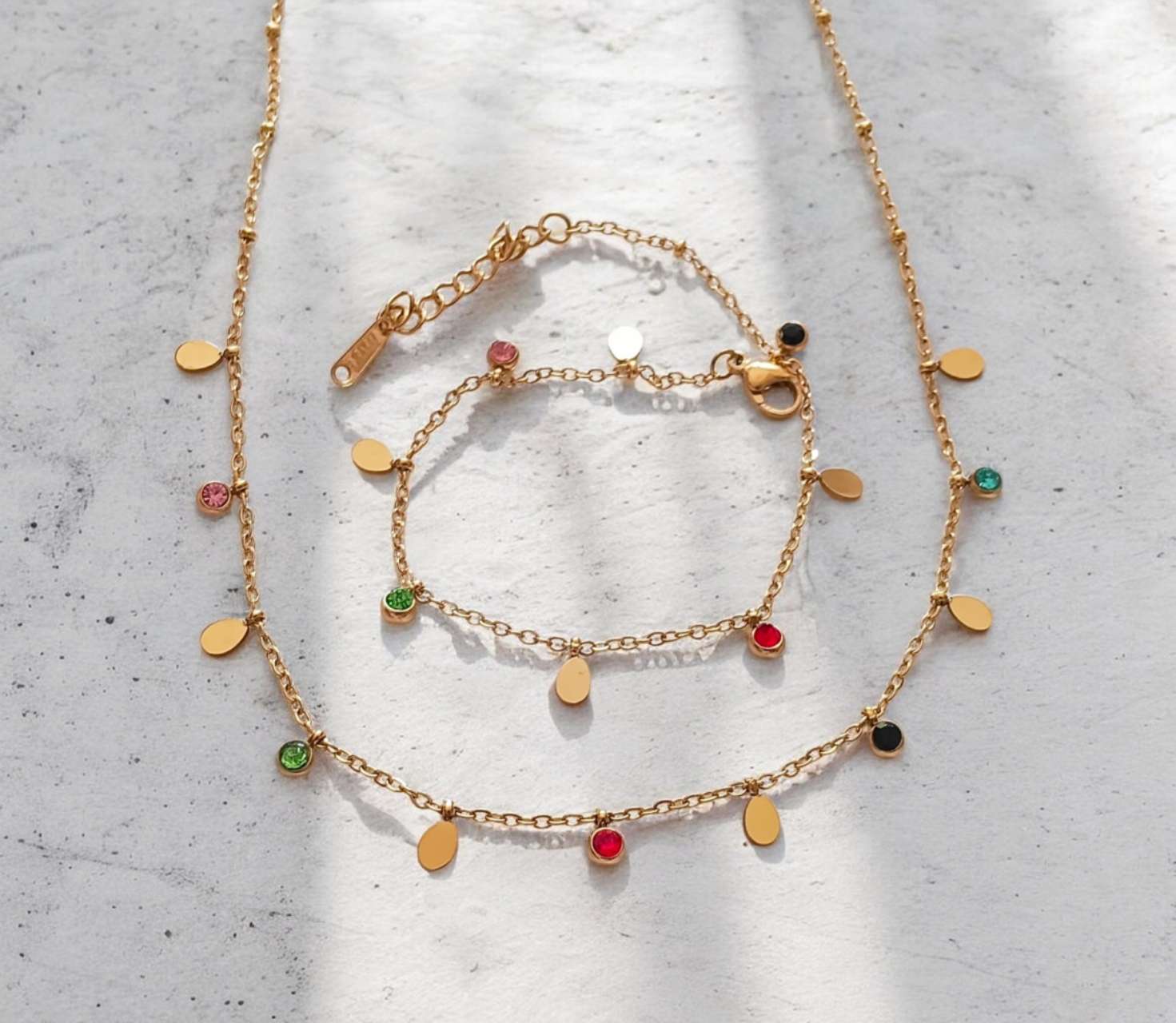Set de joyas Collar de gotas y circonitas multicolores y pulsera a juego de acero inoxidable oro 18K waterproof