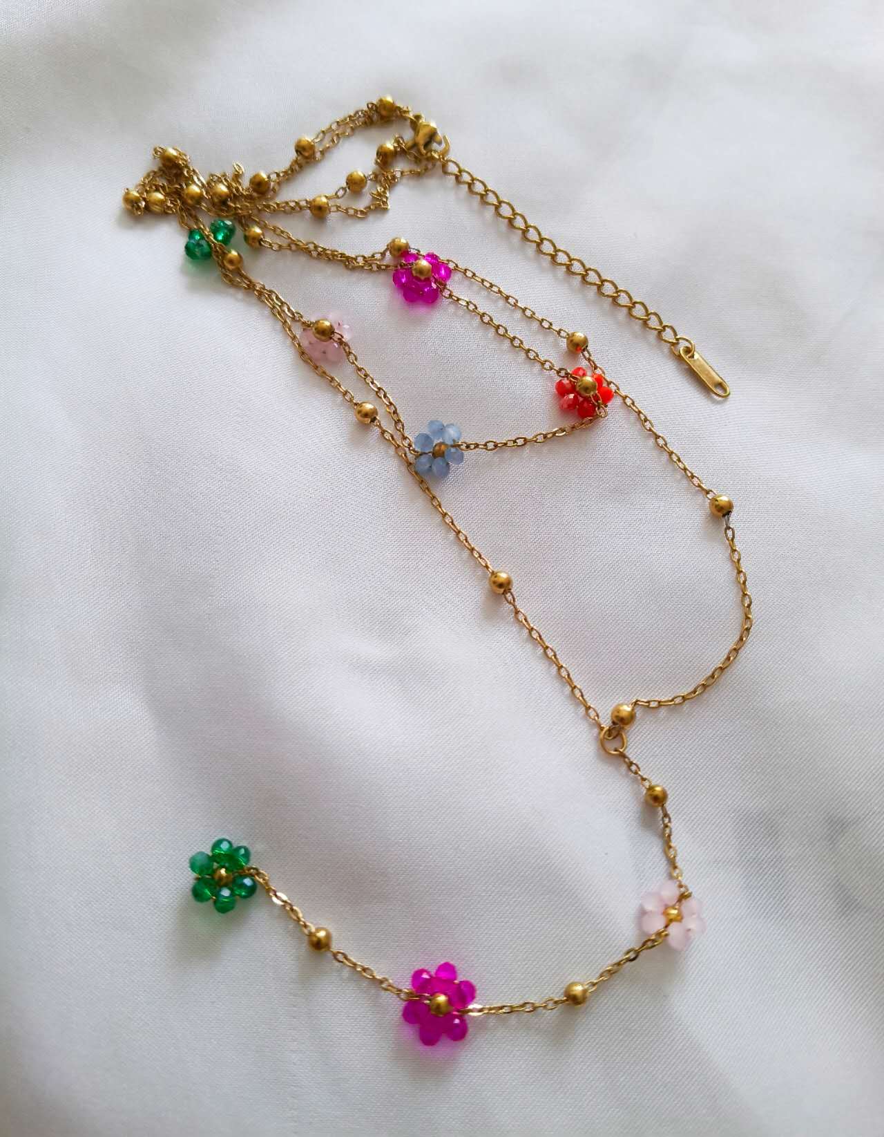 Collar ajustable bohemia doble cadena  flores  y bolitas acero  oro 18K PVD waterproof tarnish-free