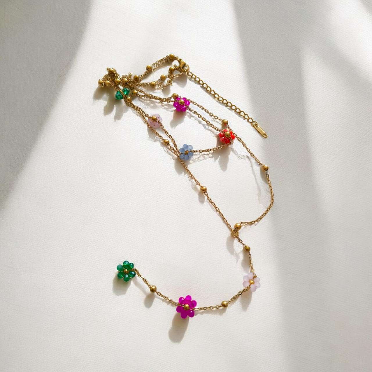 Collar ajustable bohemia doble cadena  flores  y bolitas acero  oro 18K PVD waterproof tarnish-free