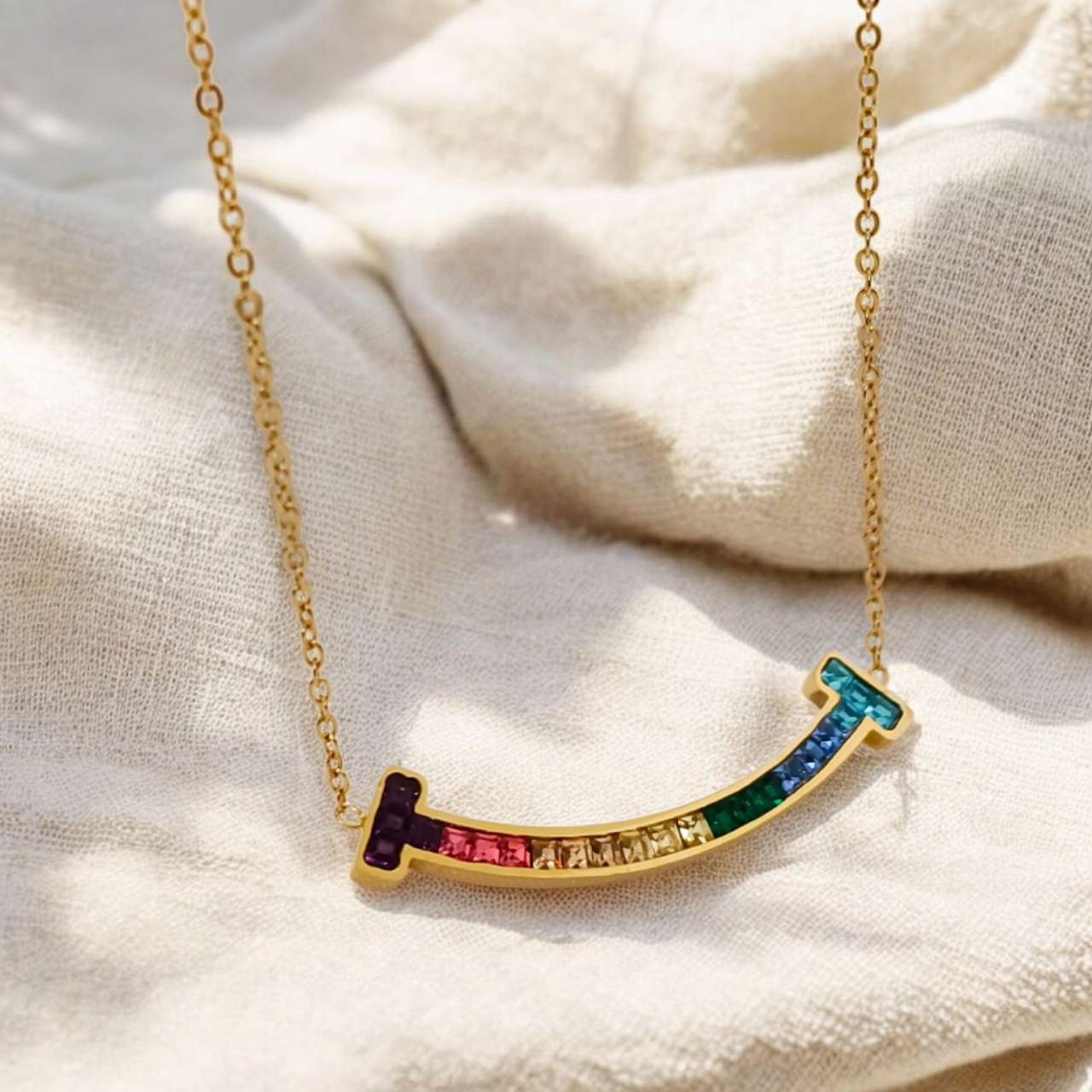 Collar ajustable sonrisa arcoíris acero 18K PVD waterproof
