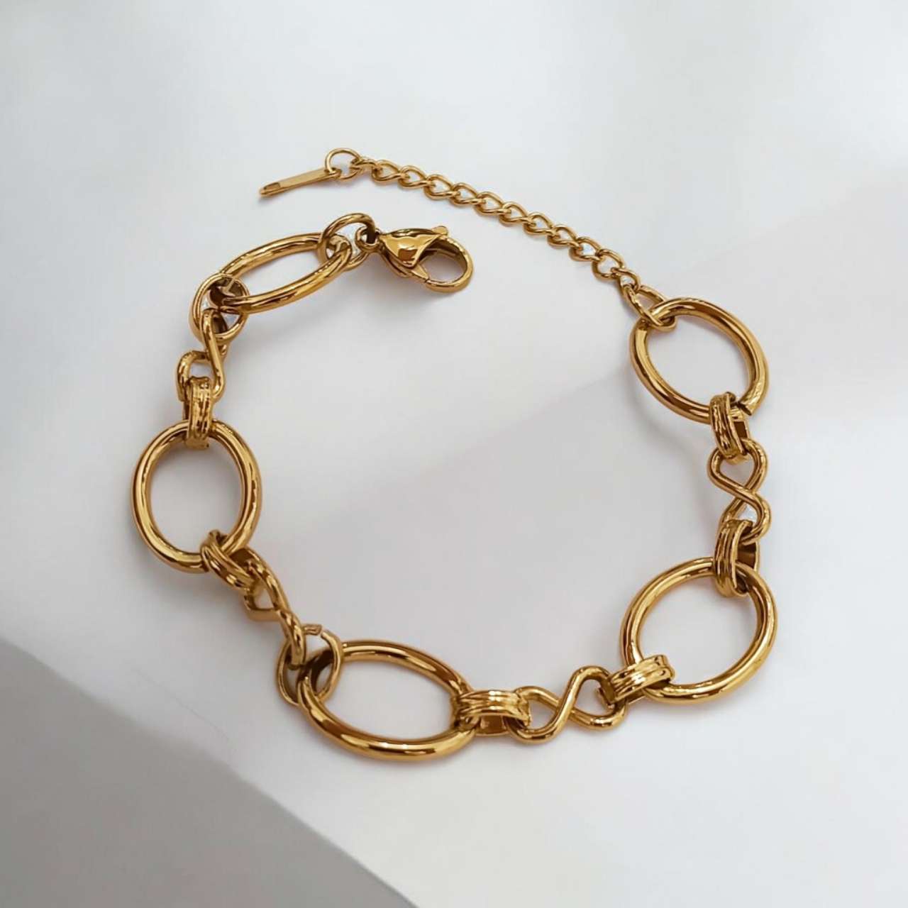 Pulsera de aros anchos infinito de acero inoxidable oro 18K waterproof tarnish-free