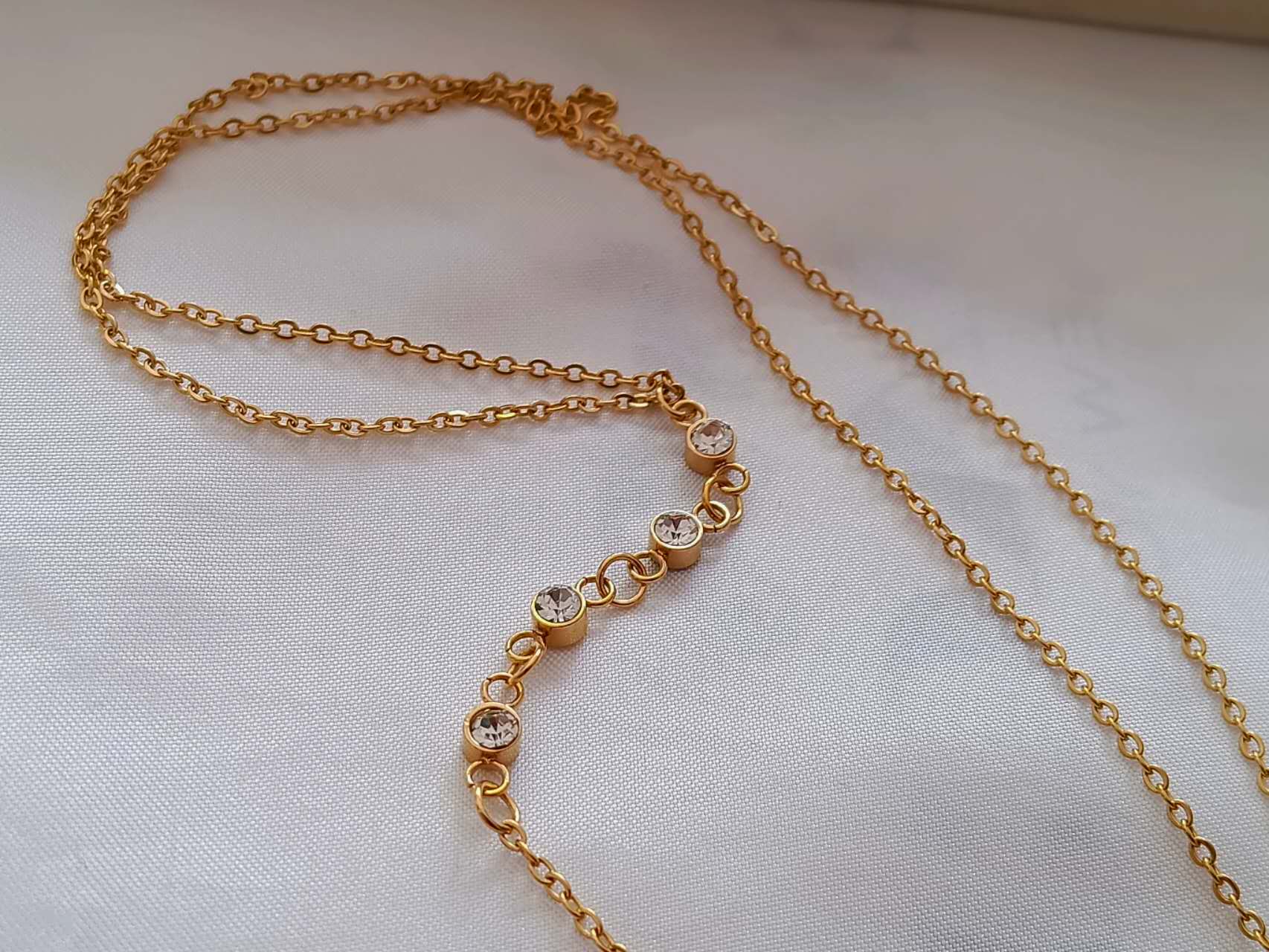 Collar con extensor en Y con circonita de acero inoxidable oro 18K PVD Waterproof tarnish-free