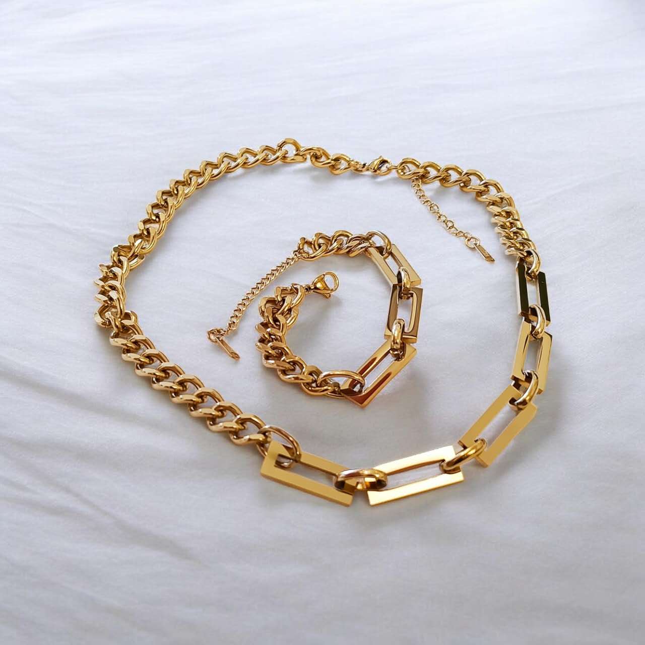 et de Collar y Pulsera Acero Inoxidable oro 18K PVD Waterproof Eslabones Rectangulares en Tendencia