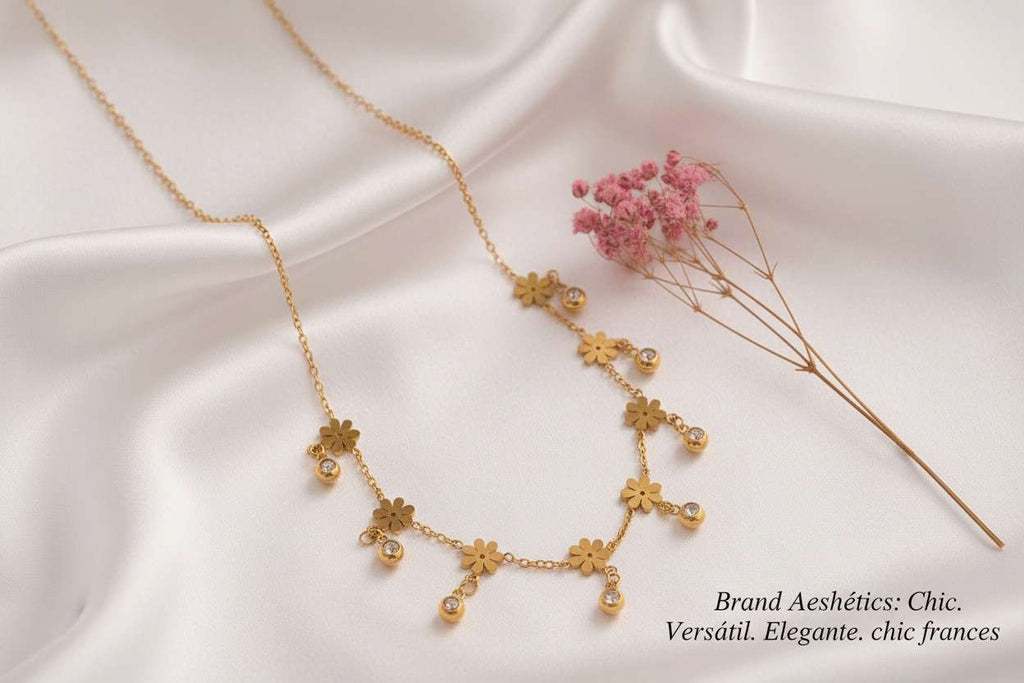 Collar ajustable de cuentas flores y circonitas de acero inoxidable oro 18K waterproof tarnish-free