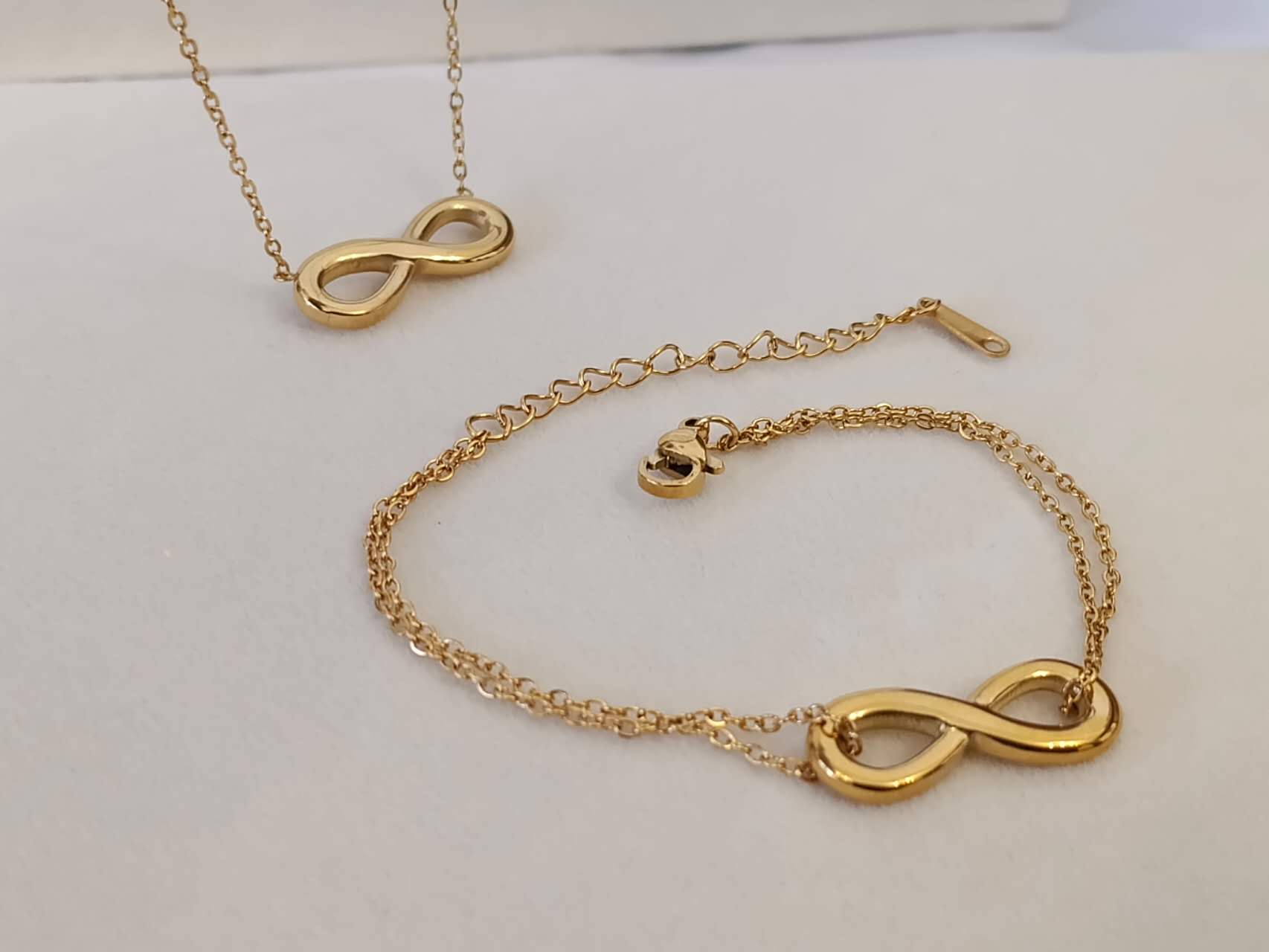 Collar con extensor ajustable colgante infinito y pulsera a juego de acero inoxidable oro 18K PVD Waterproof tarnish-free