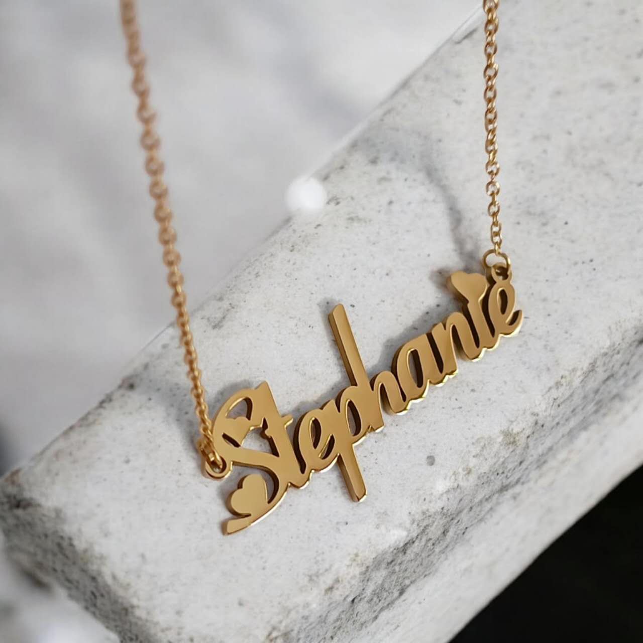 Collar con extensor de nombre personalizado de acero inoxidable oro 18K waterproof en stock